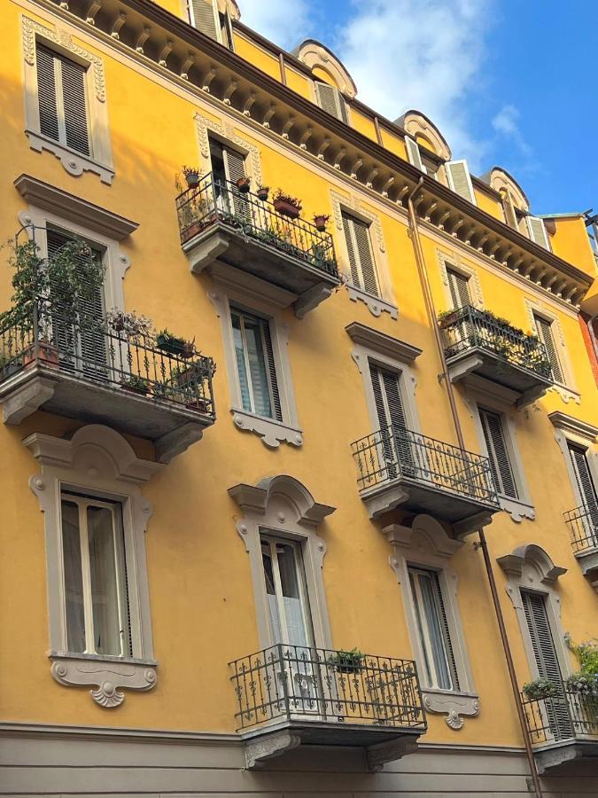 Appartamento Su Cortile Magico トリノ エクステリア 写真